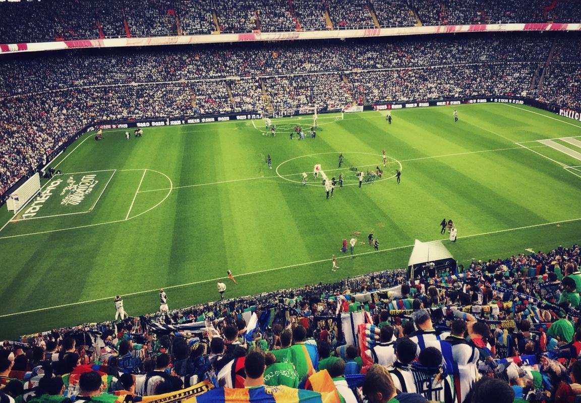 巴萨尤文巅峰对决：欧洲足球盛宴即将直播